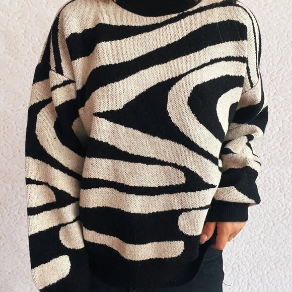 Zebra Print Round Neck Sweater - Picture 2 of 16